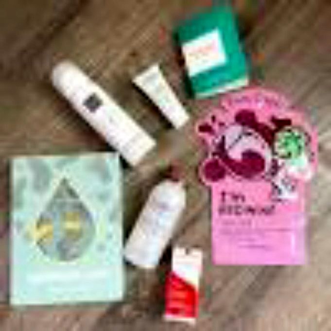 April Good Being Natural Beauty Box + GIVEAWAY! !